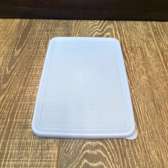 Tupperware Fridgesmart Medium Vented Container - Picture 13 of 15